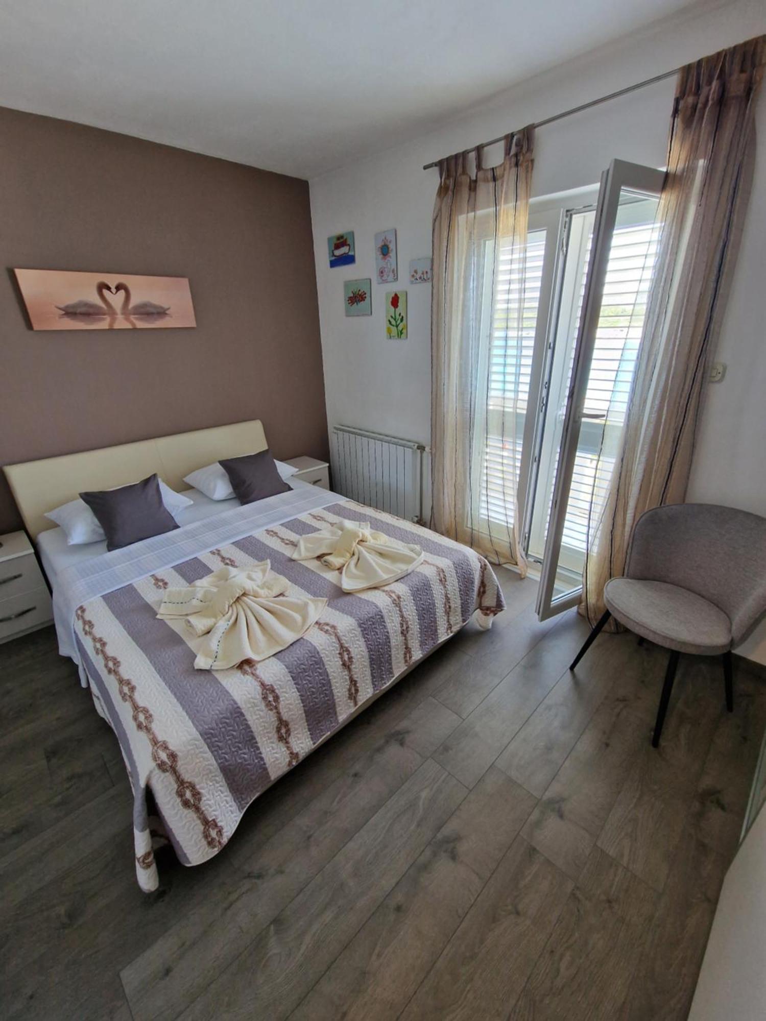 Apartments Rina - Kneze Račišće 客房 照片