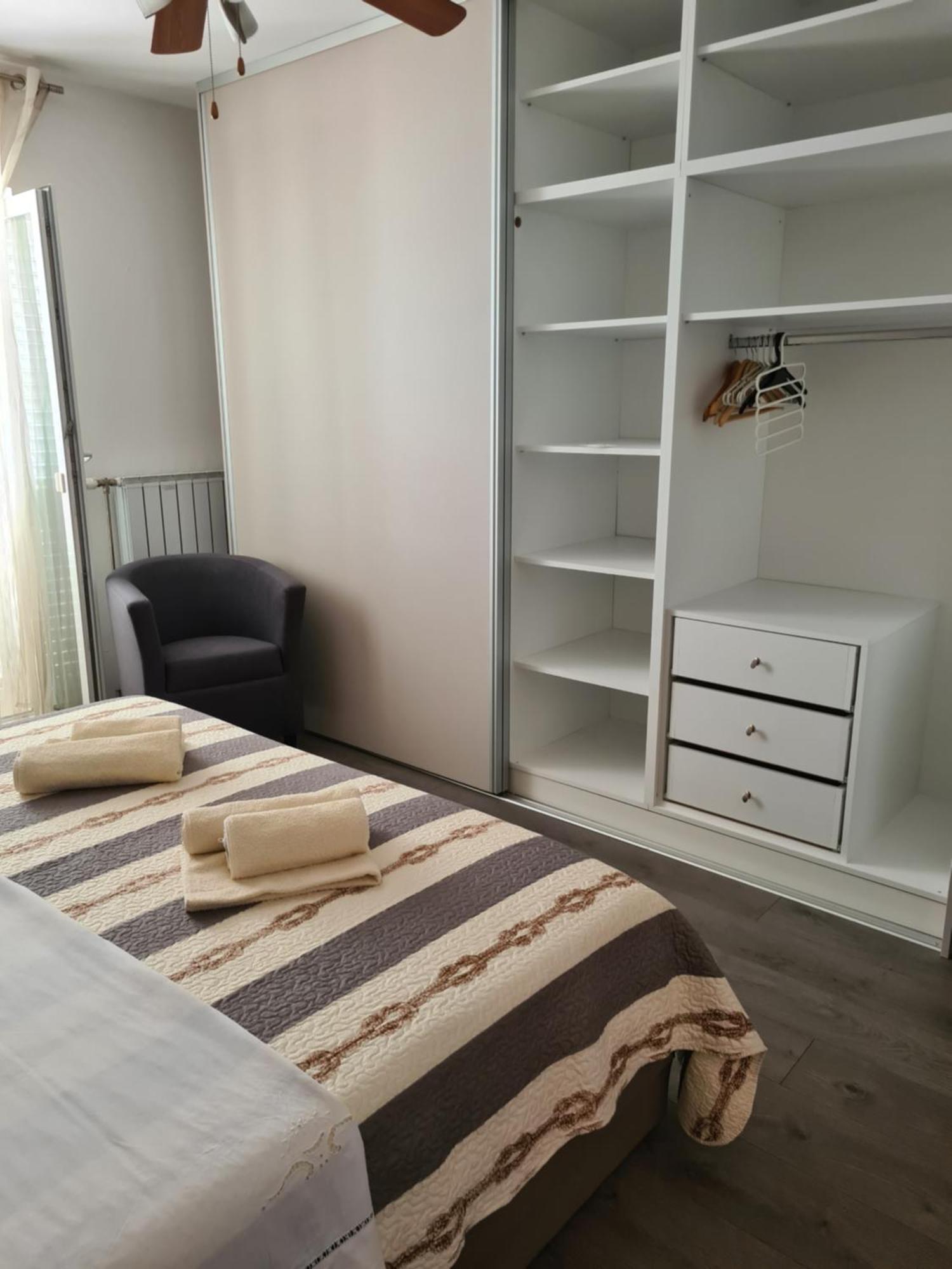 Apartments Rina - Kneze Račišće 客房 照片